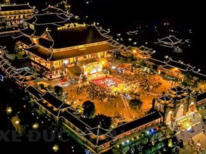 Tour du lịch chùa Ba Vàng – Yên Tử