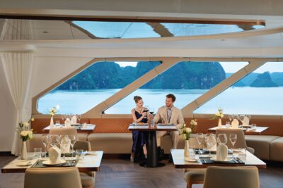 Tour Du Thuyền Hạ Long Wonder Bay Cruise 1 ngày