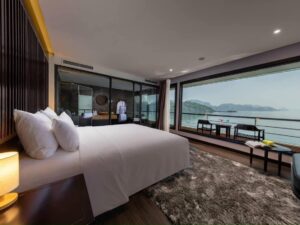 Tour Du Thuyền Vịnh Lan Hạ Scarlet Pearl Cruise