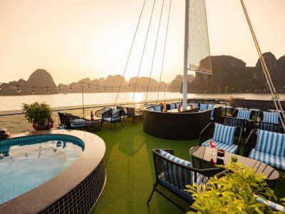 Tour Hạ Long 1 ngày – Sunlight Grand Cruise - Hình ảnh 2