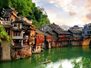 Tour Trung Quốc - Nam Ninh - Thanh Tú Sơn - Thái Bình Cổ Trấn 3N2D